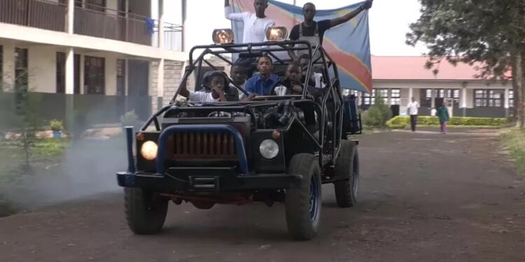 Eastern DR Congo students build car using waste material