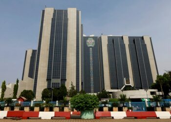 Nigeria’s President appoints investigator to probe central bank