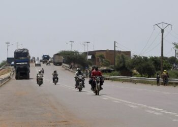 Niger strengthens positions on border with Benin