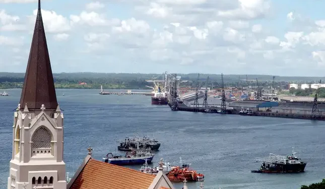 Tanzania signs port management deal with Dubai-based firm