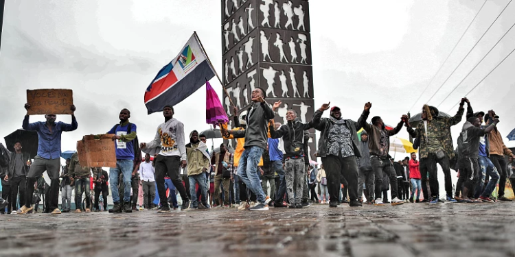 Mozambique opposition denounces fraud in local election amid unrest