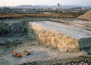 11 dead in platinum mine accident in South Africa