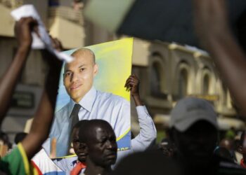 Presidential election in Senegal: Karim Wade, one more step towards candidacy