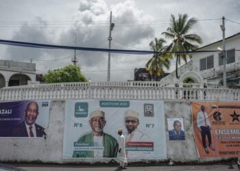 Comoros: Polls open as President Assoumani seeks fourth term