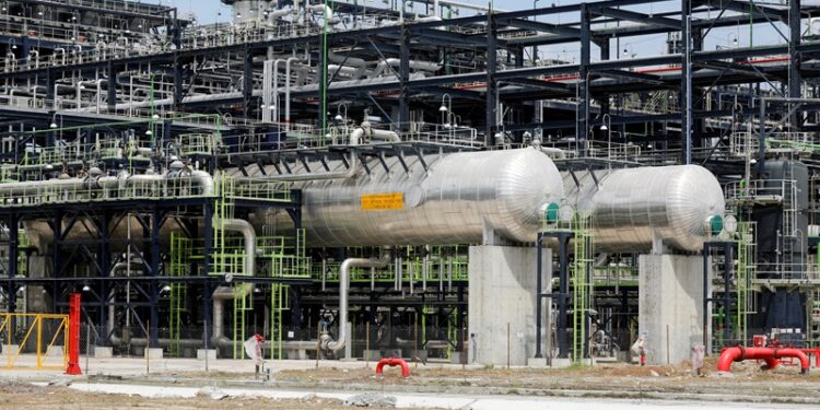 Nigeria’s new Dangote refinery to export first fuel cargoes