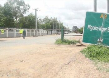 Nigeria reopens borders with Niger