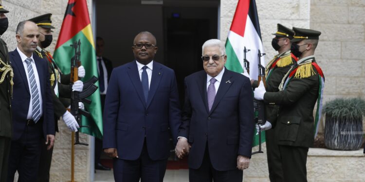 Guinea-Bissau president holds talks with Palestinian President Abbas