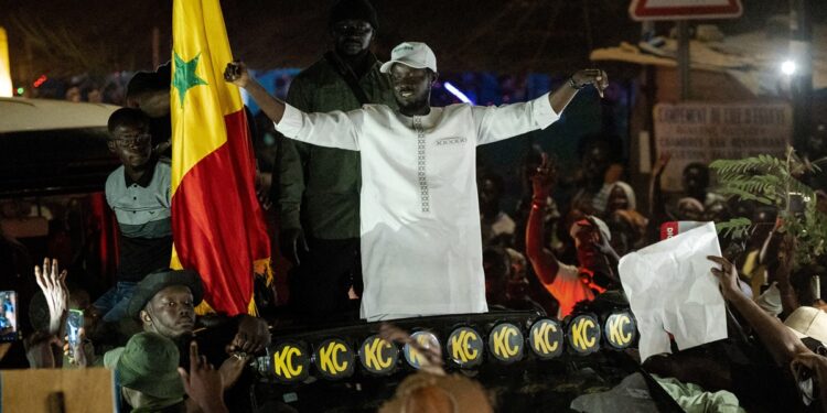 Senegal opposition leader seeks to reassure investors ahead of Sunday vote