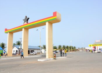 Togo reopens border after legislative elections