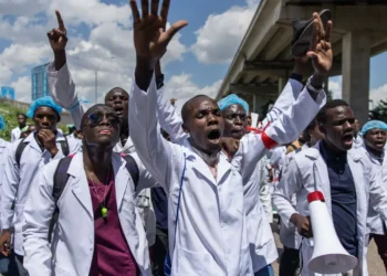 Kenyan doctors begin fifth week of strike