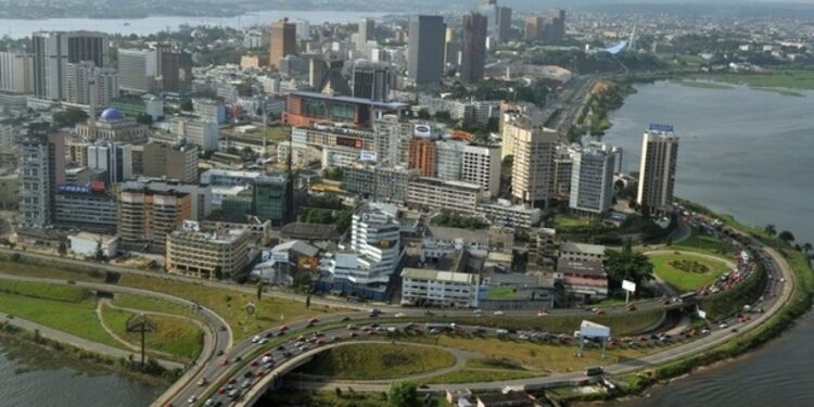 Ivory Coast launches mobile enrolment centres for universal health coverage