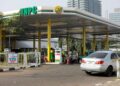 Nigerians queue for fuel as NNPC blames operational hitch