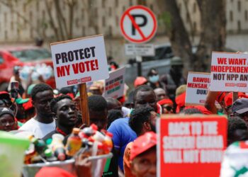 Ghana opposition holds protests against alleged voter roll irregularities