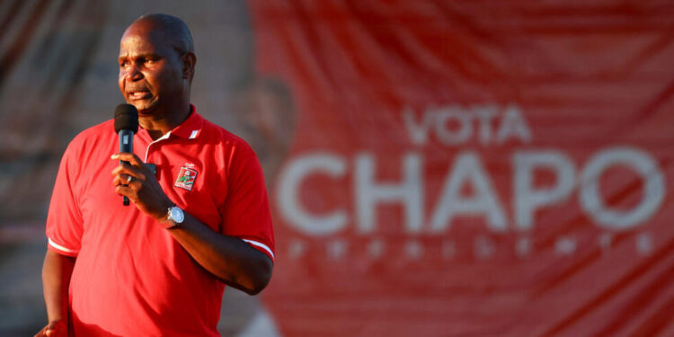 Mozambique votes in election likely to keep ruling party in power