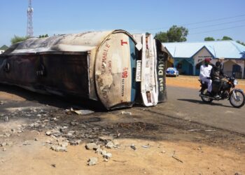 Mass burial held for victims of tanker explosion in northern Nigeria