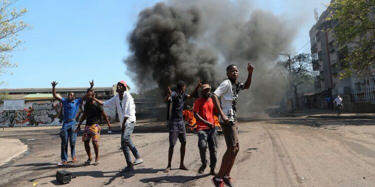 Gunmen kill two Mozambique opposition figures ahead of election protests
