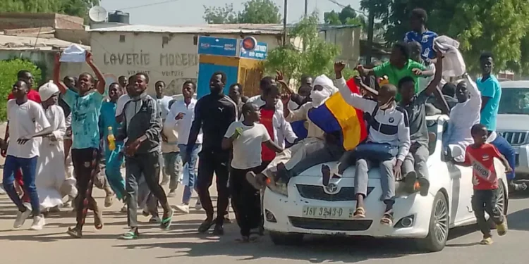 Hundreds of Chadians demonstrate for the “departure of France”