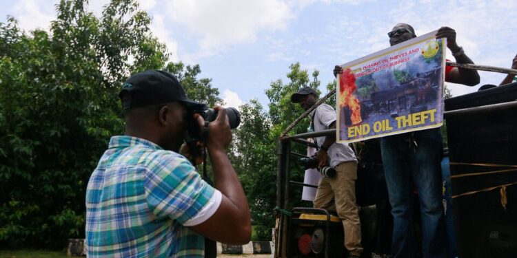 Nigeria steps up crackdown on oil theft as it targets 3 million bpd production