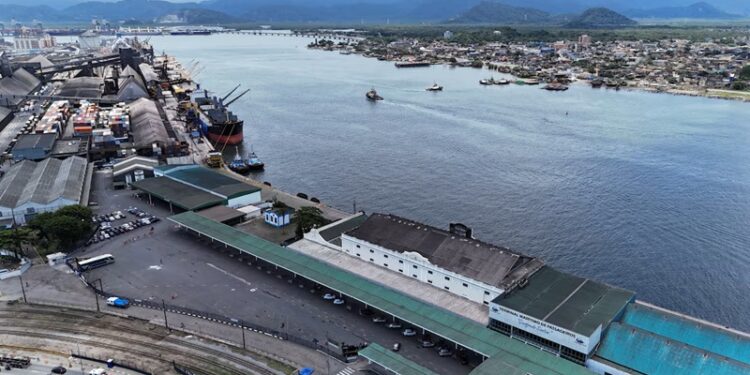 Transatlantic cruise to turn spotlight on Brazil-Angola slavery past