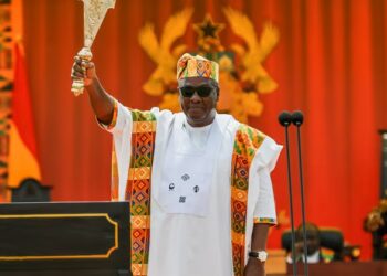 Ghana’s Mahama returns as president, vows to boost economy