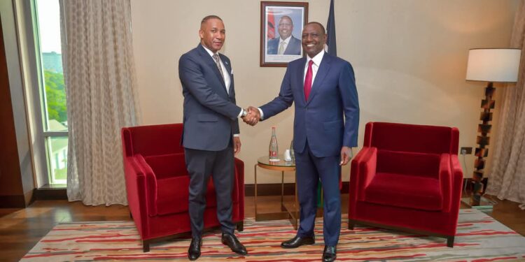Kenyan and Botswana leaders hold talks in Accra
