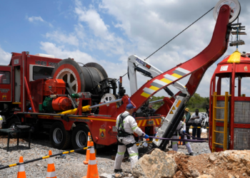 Gang leader ‘Tiger’ evades South African police after 78 mine deaths