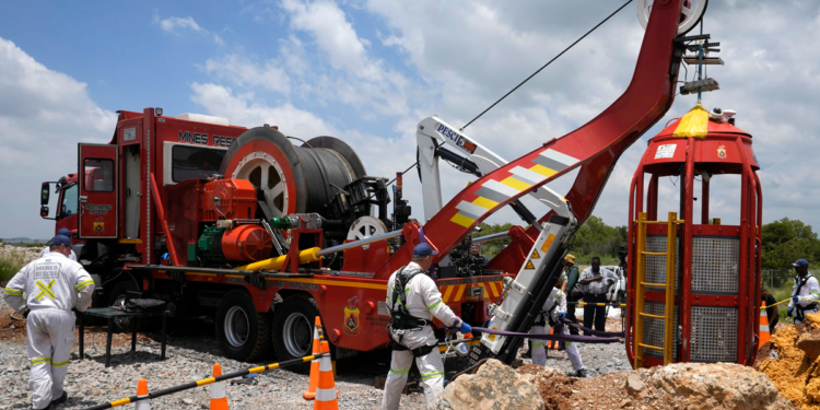 Gang leader ‘Tiger’ evades South African police after 78 mine deaths