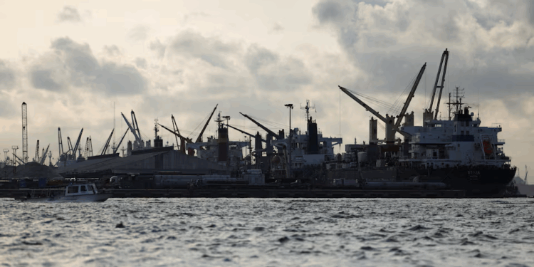 Nigeria to introduce real-time tracking for oil export shipments