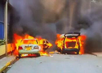 Vehicles ablaze in Nairobi as Kenya protests escalate