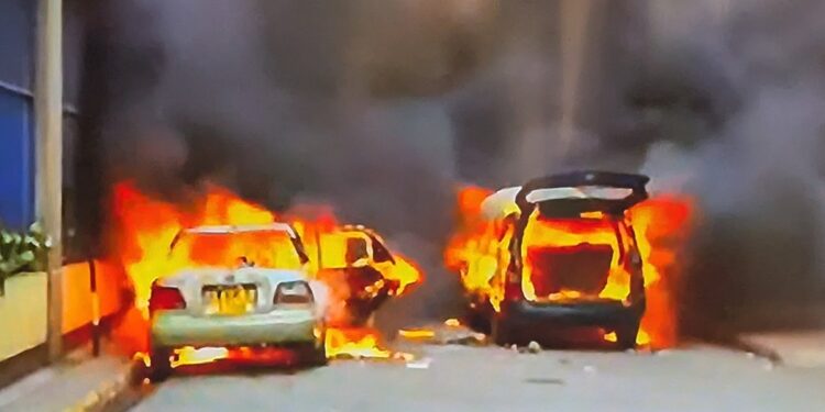 Vehicles ablaze in Nairobi as Kenya protests escalate