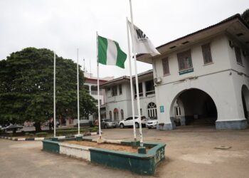 Nigerian nurses strike for pay and staffing as talks collapse