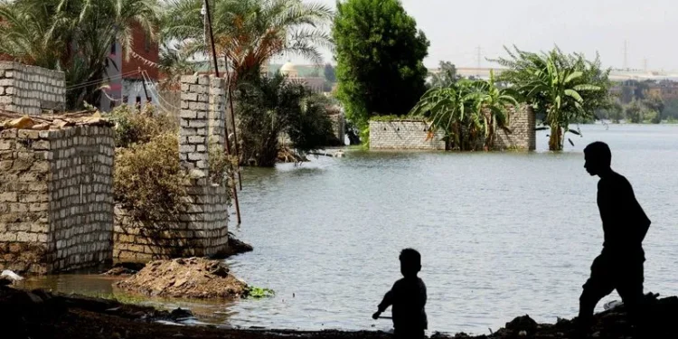 Surging Nile waters inundate Egypt and Sudan, revive dispute over Ethiopian mega-dam