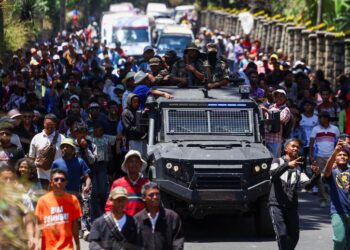 Madagascar’s president has left the country on French military plane – French radio RFI