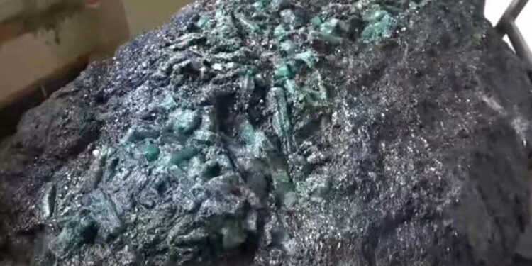 Madagascar military ruler shows 300 kg gemstone found in presidential palace