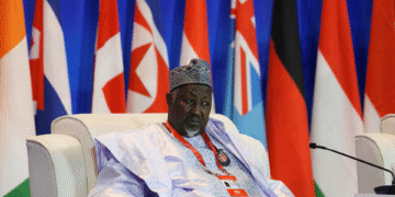 Nigeria’s defence minister quits as government faces rising violence