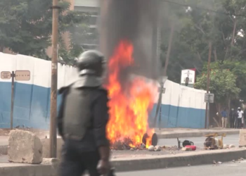 Students in Senegal clash with security forces over financial aid