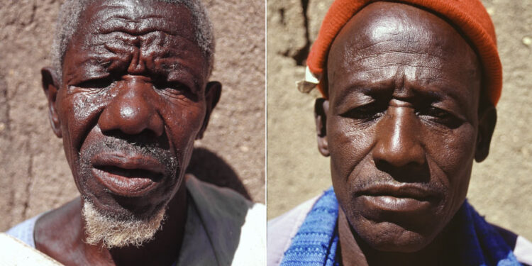 Hide / Tur, People of Nigeria and Cameroon