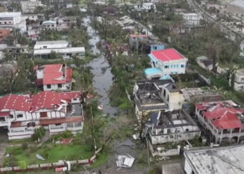 Cyclone Gezani tears through Madagascar, killing at least 20