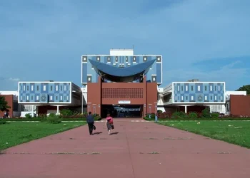 Students turn on Senegalese government over Dakar university violence