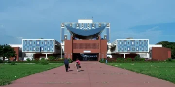 Students turn on Senegalese government over Dakar university violence