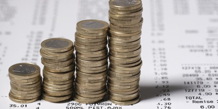 Africa’s informal economy taxation: the potential and drawbacks of technology