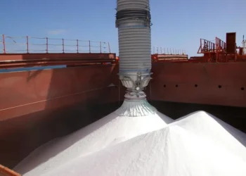 Nigeria, AFC sign $1.3 billion deal to build alumina refinery