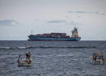 Suspected pirates steer cargo vessel towards Somalia, security groups say
