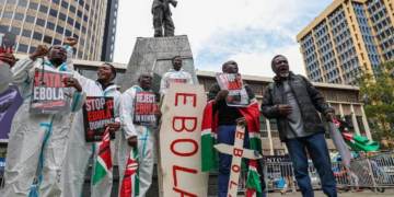 US equipment, experts arrive at Kenya Ebola facility despite court order, protests