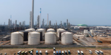 China’s Hengli seeks West African, Middle Eastern oil after sanctions, sources say