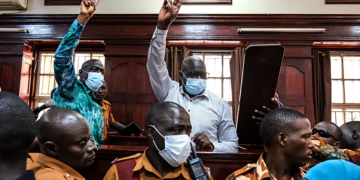 Uganda: Court clears way for Besigye treason trial