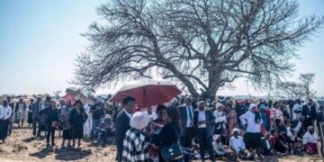 Thousands attend funeral for Zimbabwe family murdered in Britain