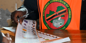 Zambia votes in election expected to favour incumbent Hichilema
