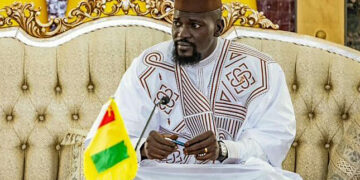 Aliou Bah, figure de l'opposition guinéenne, libéré après une grâce présidentielle