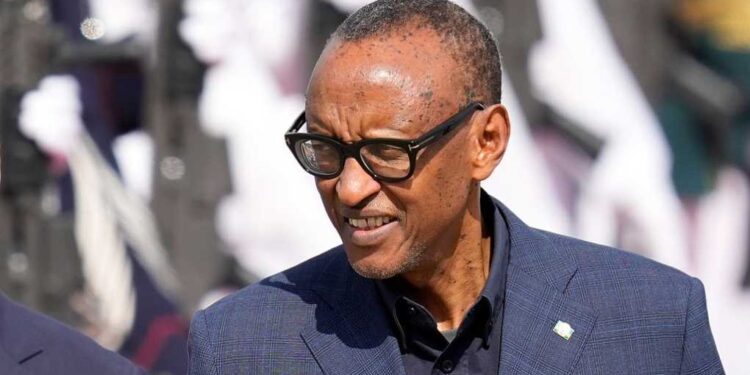 Amnesty International critique l'accord d'expulsion conclu entre le Rwanda et les États-Unis.